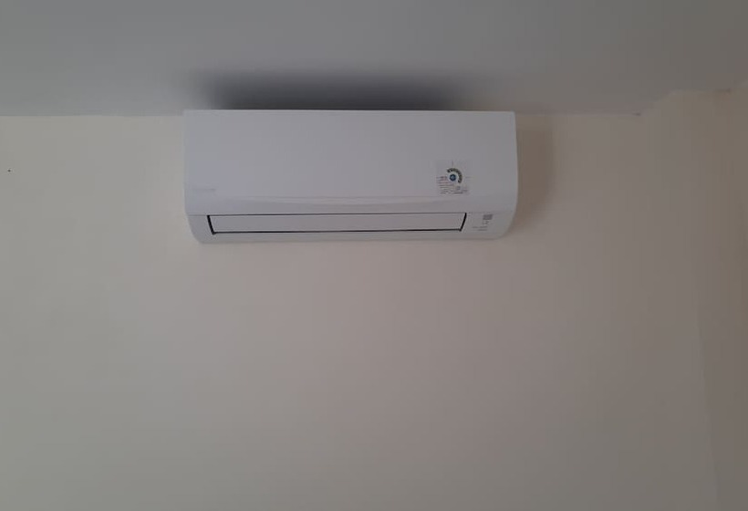 هتل Granada Inn Palu