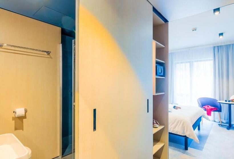 בית מלון כפרי Ibis Timisoara City Center