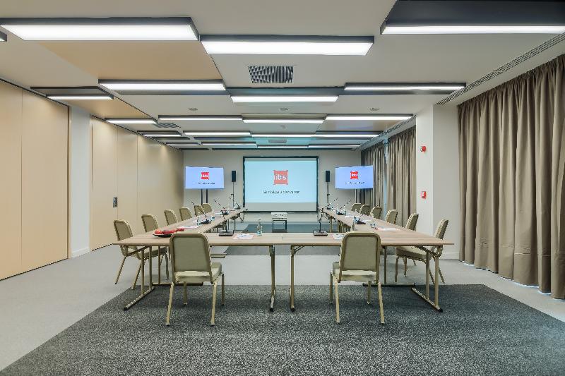 בית מלון כפרי Ibis Timisoara City Center