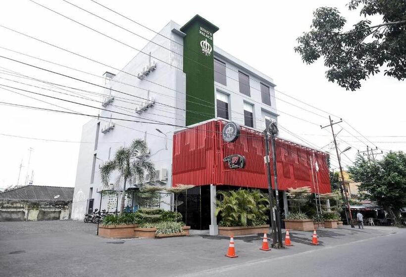 酒店 King S Palace Mitra Reddoorz