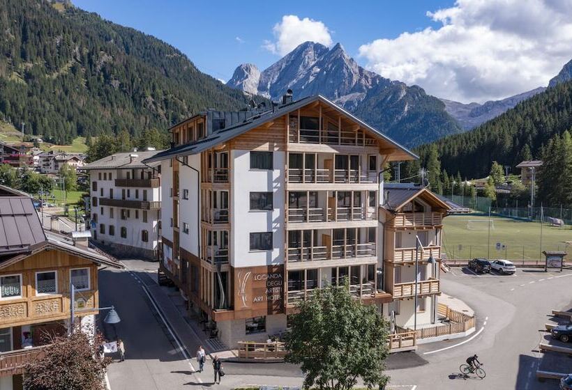 هتل Locanda Degli Artisti Art