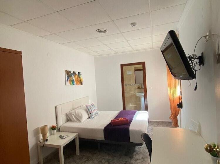 فندق M5 Valencia Aeropuerto