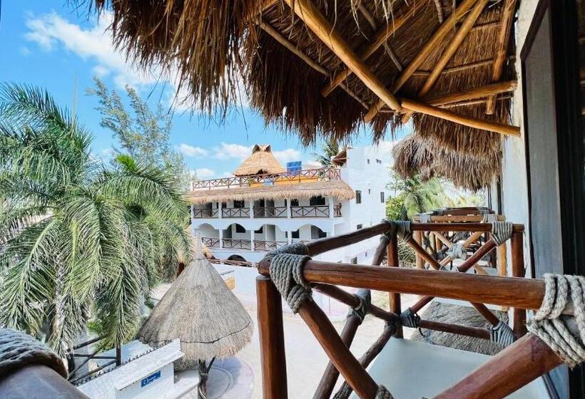 هتل Mayari Holbox
