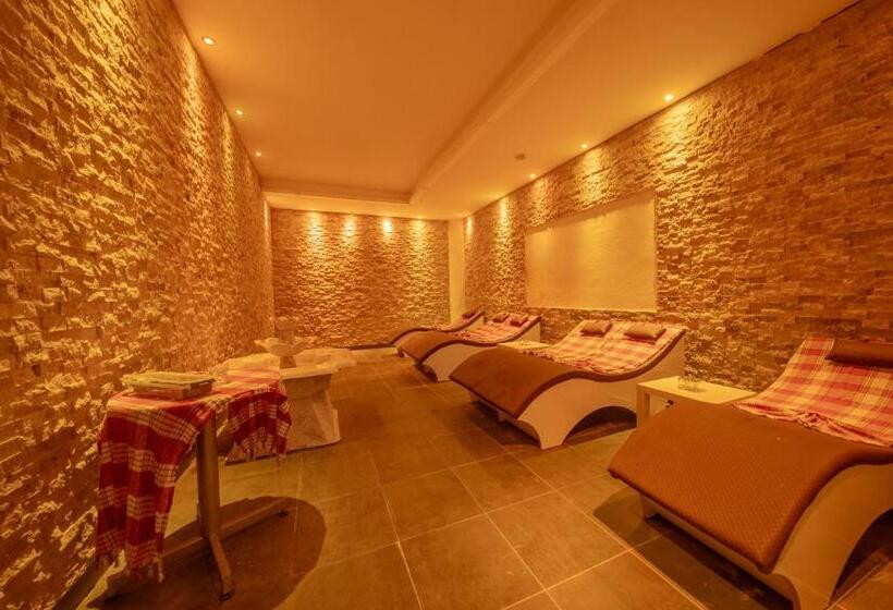 ホテル Miarosa Konakli Garden