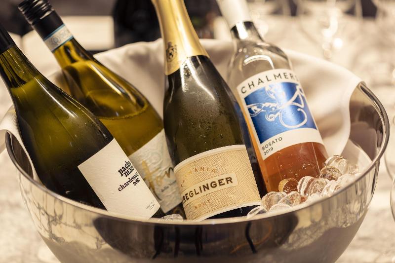 Next Hotel Melbourne, Curio Collection By Hilton