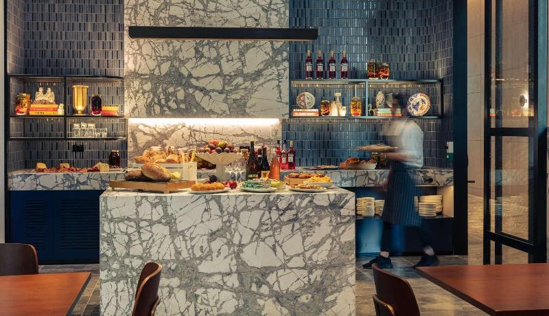 Next Hotel Melbourne, Curio Collection By Hilton