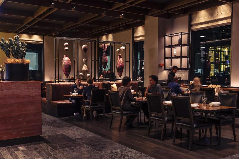 Next Hotel Melbourne, Curio Collection By Hilton