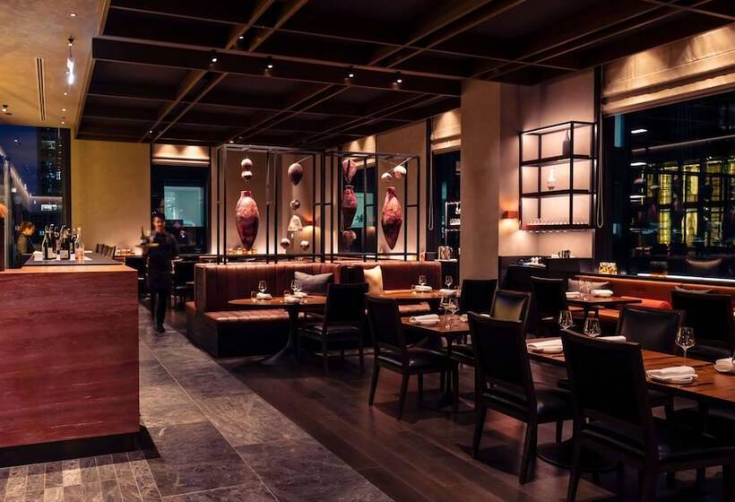 Next Hotel Melbourne, Curio Collection By Hilton