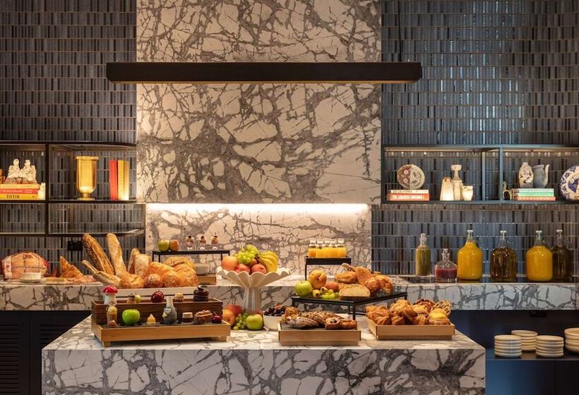 Next Hotel Melbourne, Curio Collection By Hilton