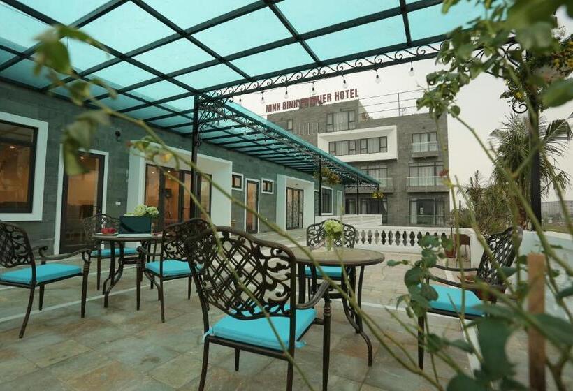 هتل Ninh Bình Premier