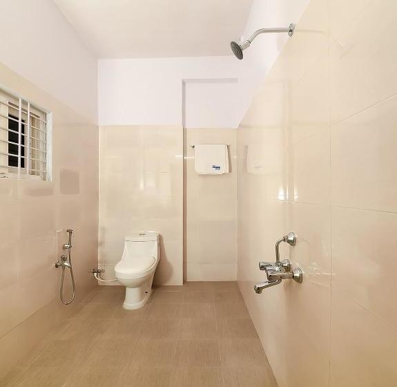 בית מלון כפרי Oyo 39904 Swarna Palace