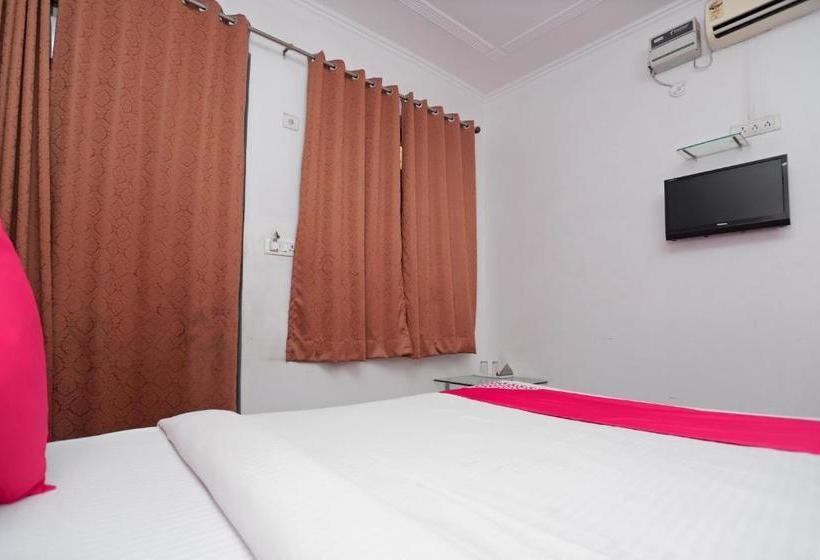 فندق Oyo 40418 Pawanputra