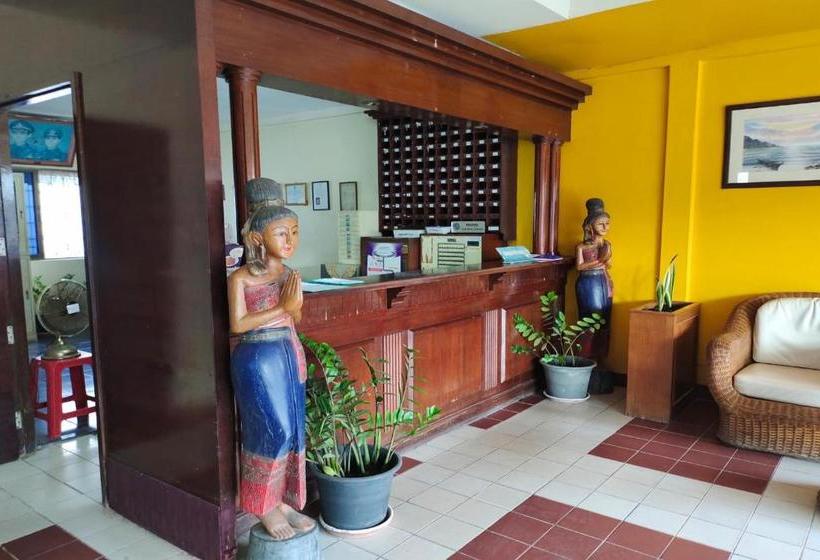 호텔 Oyo 655 Burapa Inn