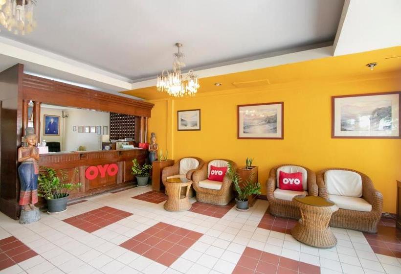 호텔 Oyo 655 Burapa Inn