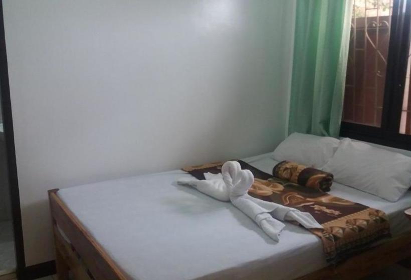 Hotel Oyo 704 Yang S Homestay