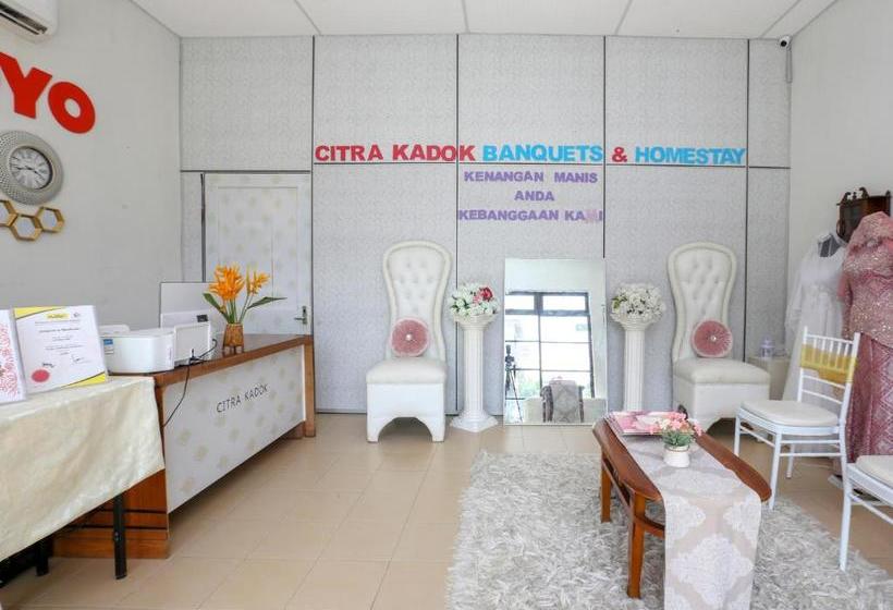 Отель Oyo 90115 Citra Kadok & Banquet Hall