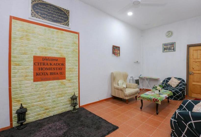 Отель Oyo 90115 Citra Kadok & Banquet Hall