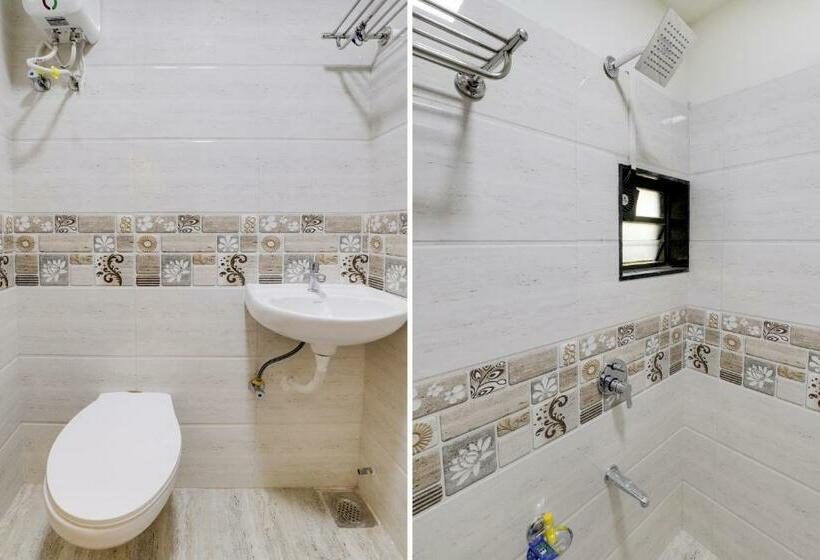 בית מלון כפרי Oyo Vad159  Rose Inn