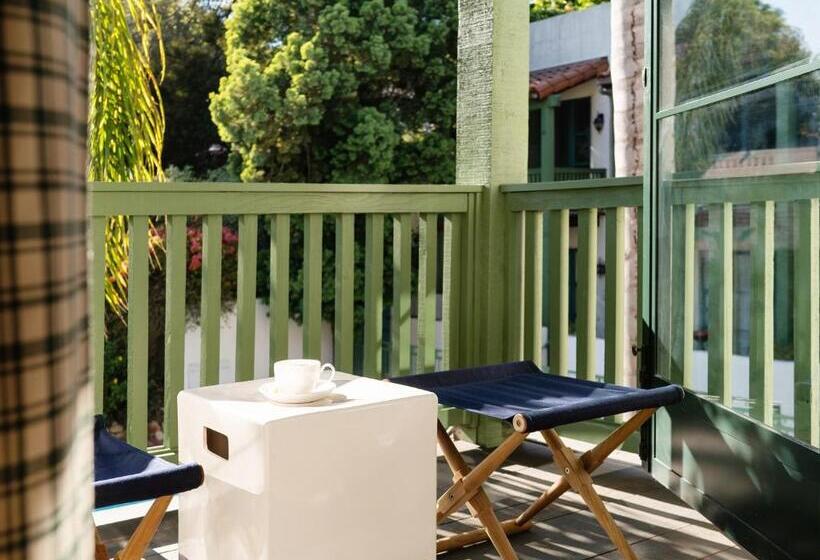 בית מלון כפרי Palihouse Santa Barbara