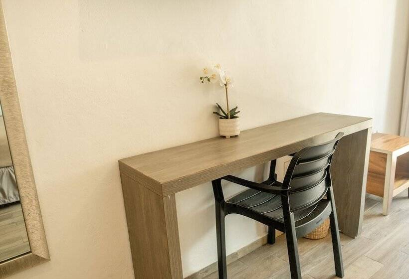 酒店 Pelecanus Suites Holbox