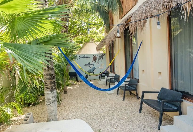 酒店 Pelecanus Suites Holbox