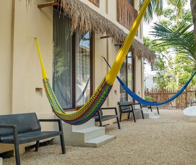 酒店 Pelecanus Suites Holbox