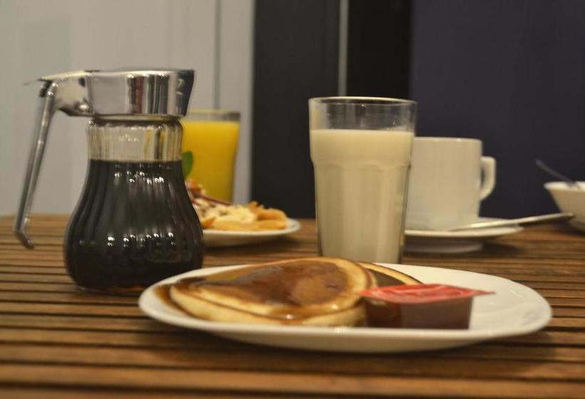 酒店 Puerta Del Sol