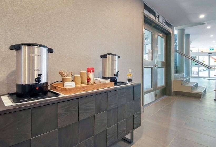 בית מלון כפרי Quality Inn