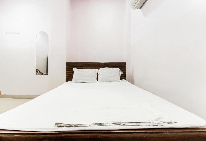 호텔 Spot On 45024 Anand Inn