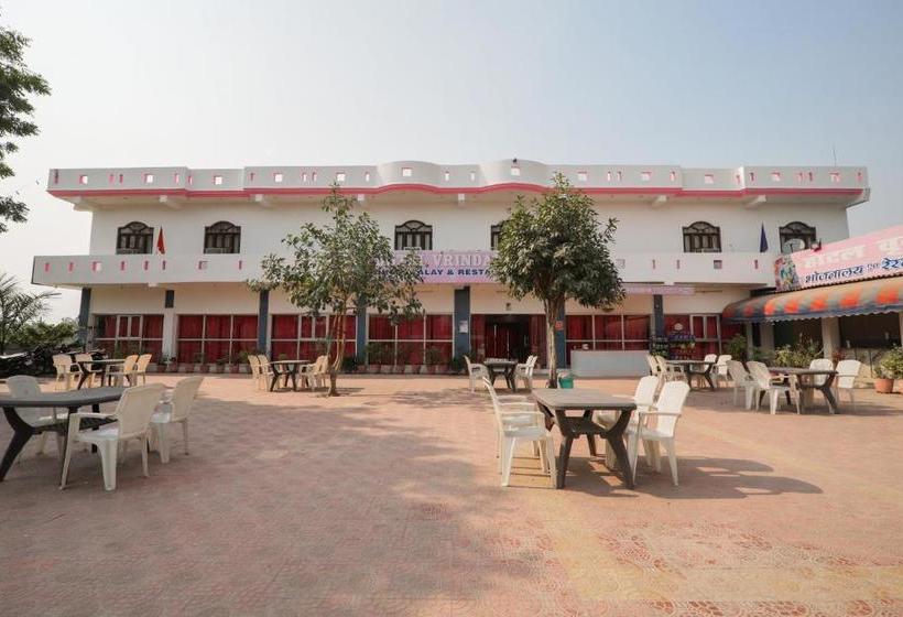 ホテル Spot On 76190 Vrindavan