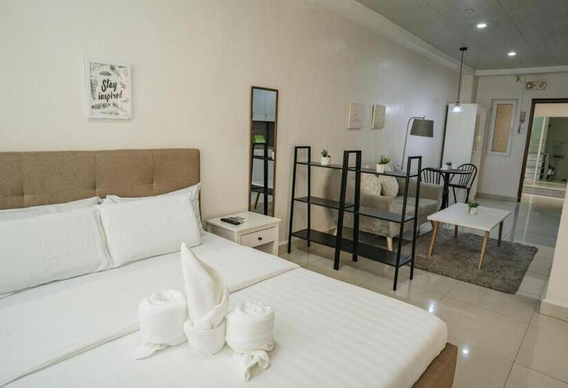 בית מלון כפרי Tancor Residential Suites