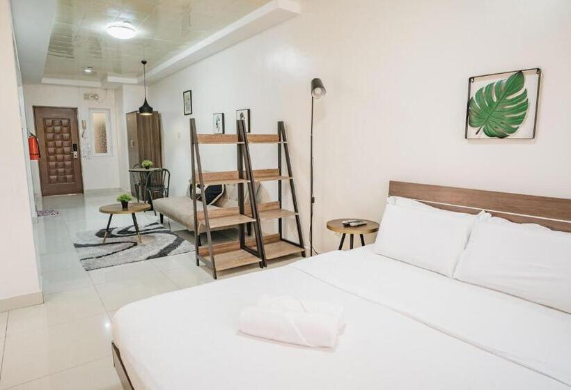 בית מלון כפרי Tancor Residential Suites