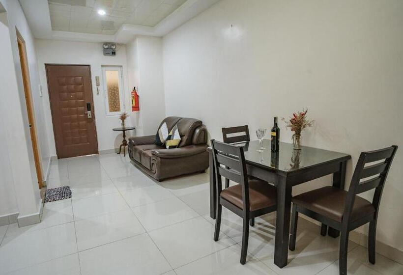 בית מלון כפרי Tancor Residential Suites