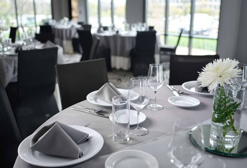 호텔 The Forester A Hyatt Place