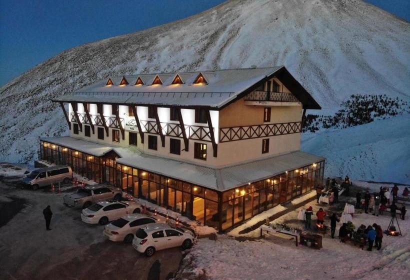 ホテル X Mountain Lodge Erciyes