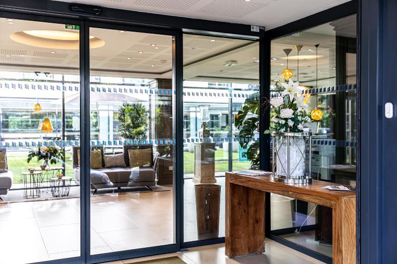 Les Jardins De St Cloud