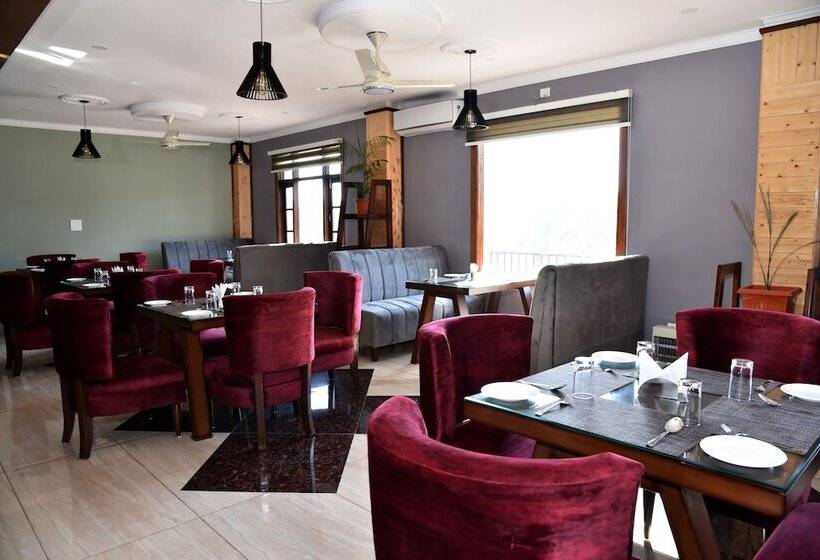 Mastiff Hotel Palampur