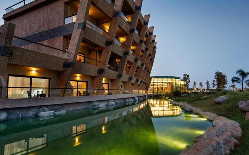 Nuh Un Gemisi Deluxe Hotel & Spa