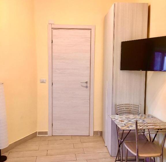 بنسيون Al Centro Di Tutto