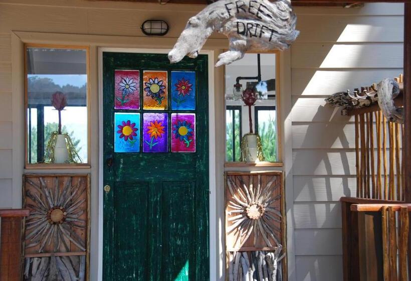 膳宿费 Equleni Guest Farm