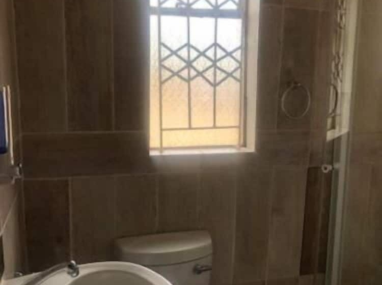 بنسيون Kennzy Guesthouse