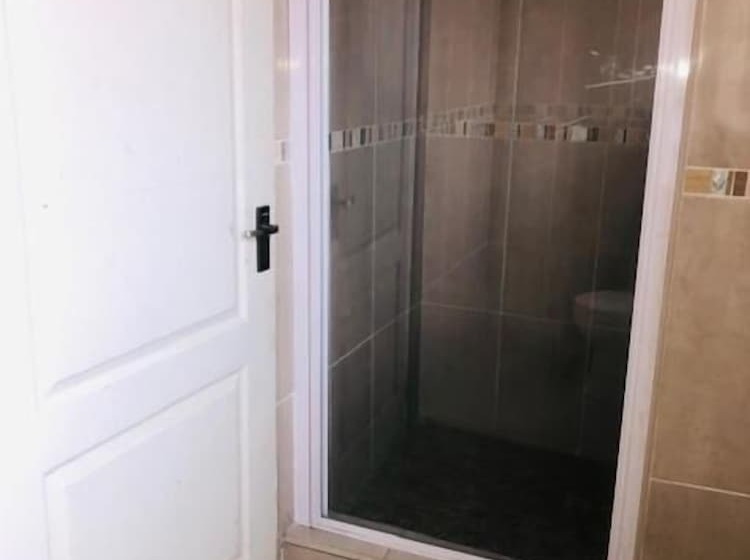 بنسيون Kennzy Guesthouse