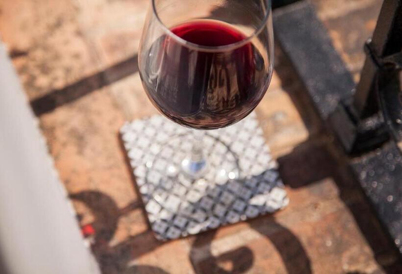 پانسیون Lukanda Arenal