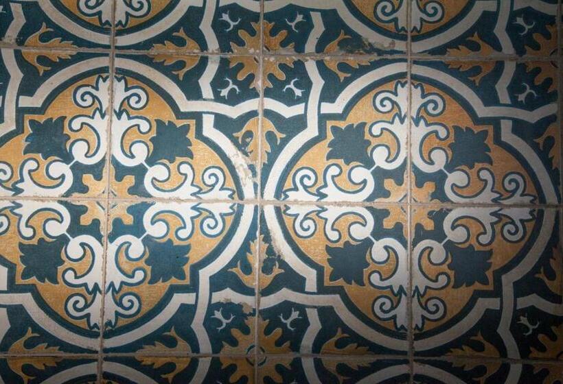 پانسیون Lukanda Arenal