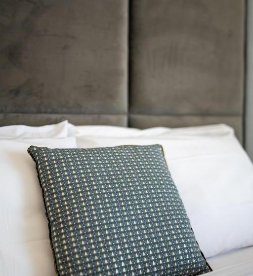 Пансион Naro Suites And Rooms