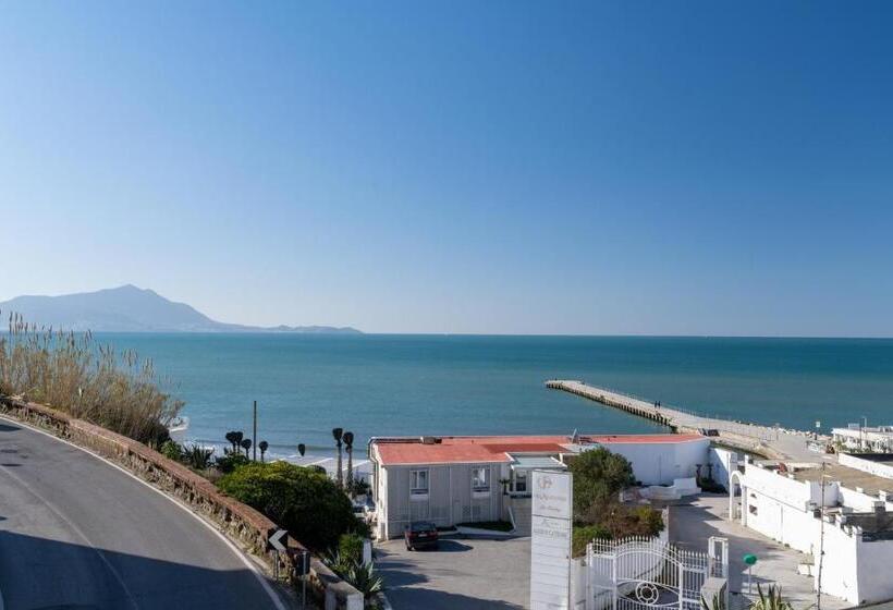 بنسيون Naro Suites And Rooms