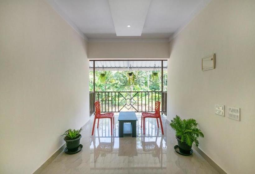 Пансион Oyo Home 65982 Graceful Stay Wynvilla Holidays