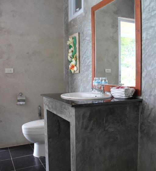 Plaa's Thansadet Resort