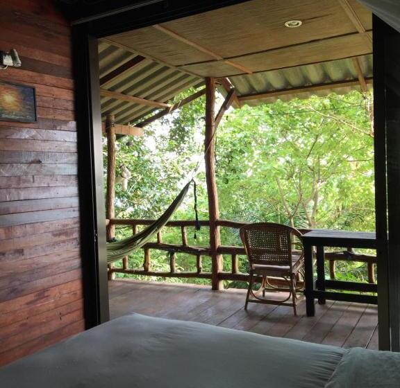 Plaa's Thansadet Resort