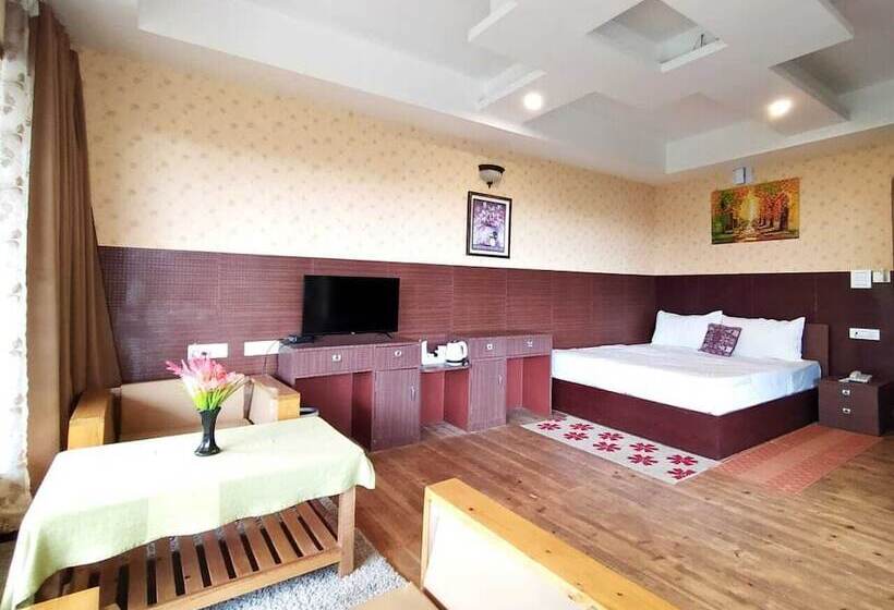 酒店 Mount Queens Hill Resort & Spa